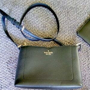 Kate Spade Black Crossbody Bag Sleek Design